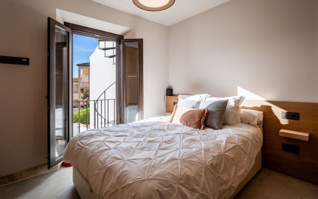 2 chambre Maison de Ville à vendre à Nueva Andalucia, Marbella - 525 000 € (Ref: 10097737)