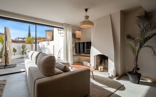 2 chambre Maison de Ville à vendre à Nueva Andalucia, Marbella - 525 000 € (Ref: 10097737)