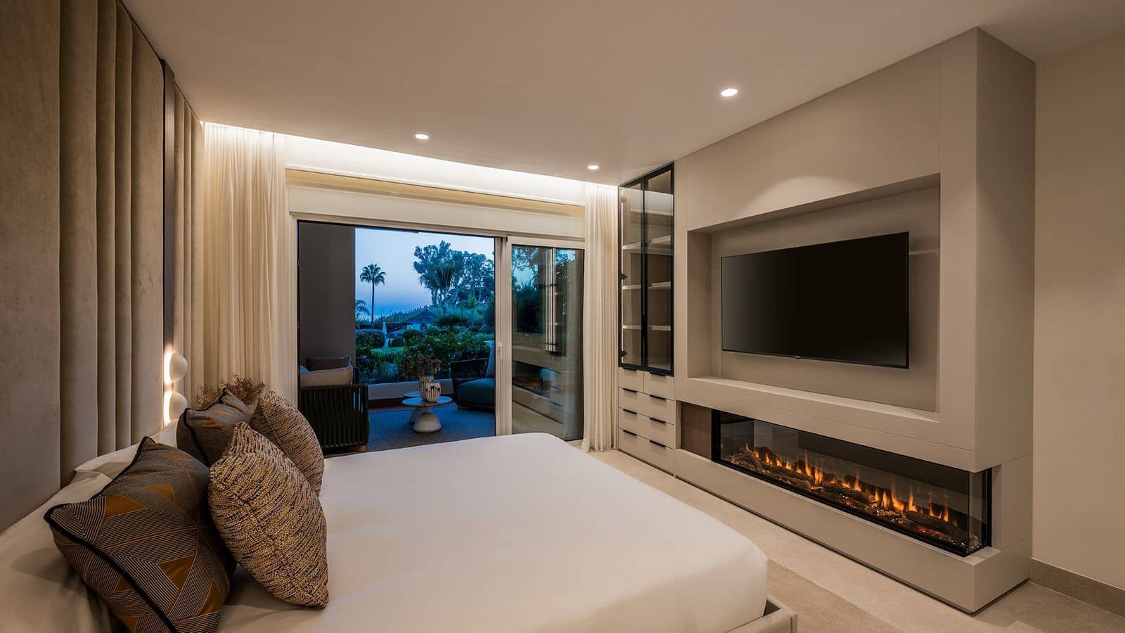 3 soveværelse Lejlighed til salg i Estepona - € 1.995.000 (Ref: 10097739)