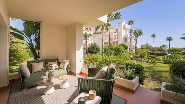 3 soveværelse Lejlighed til salg i Estepona - € 1.995.000 (Ref: 10097739)
