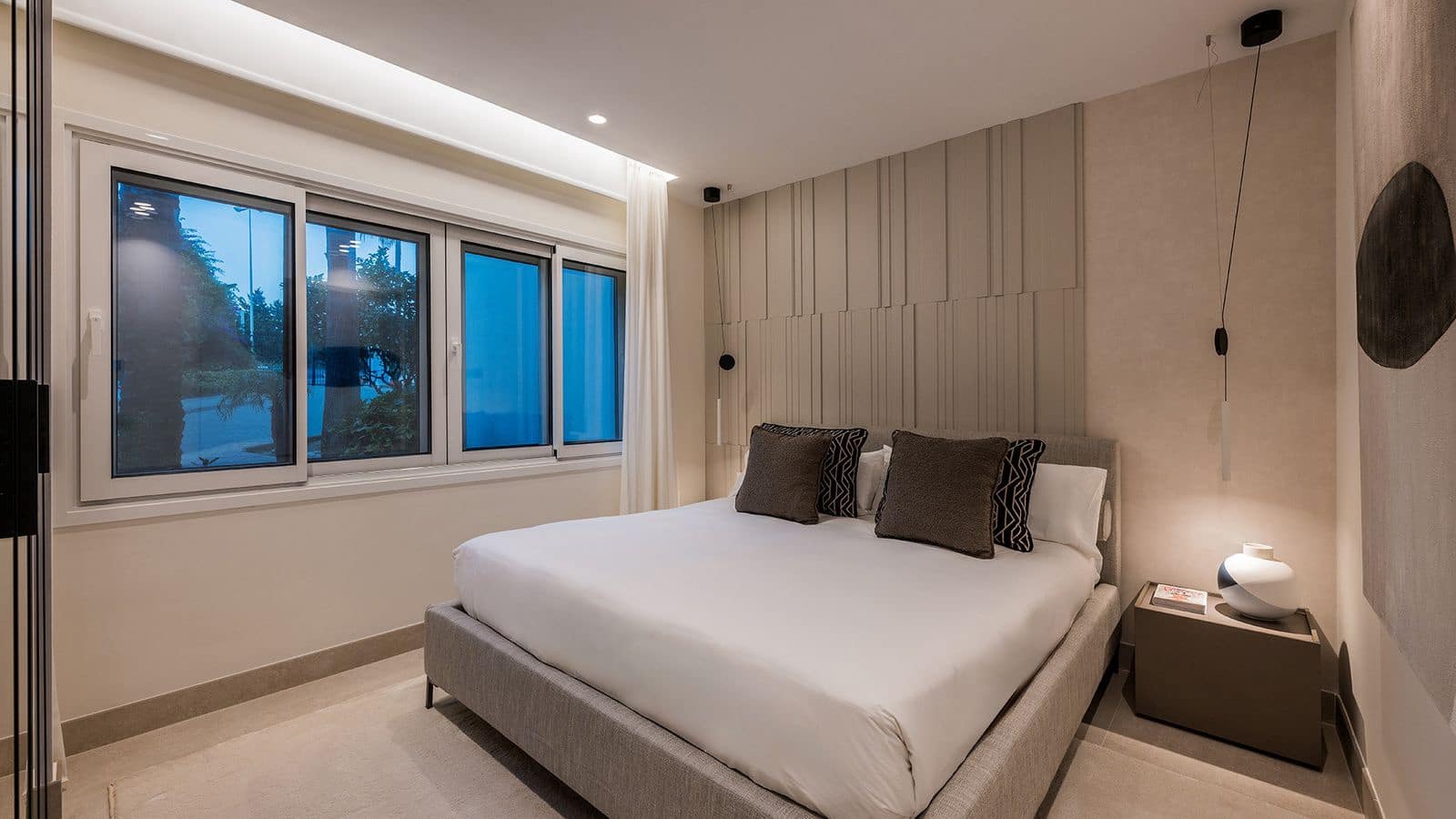 3 soveværelse Lejlighed til salg i Estepona - € 1.995.000 (Ref: 10097739)
