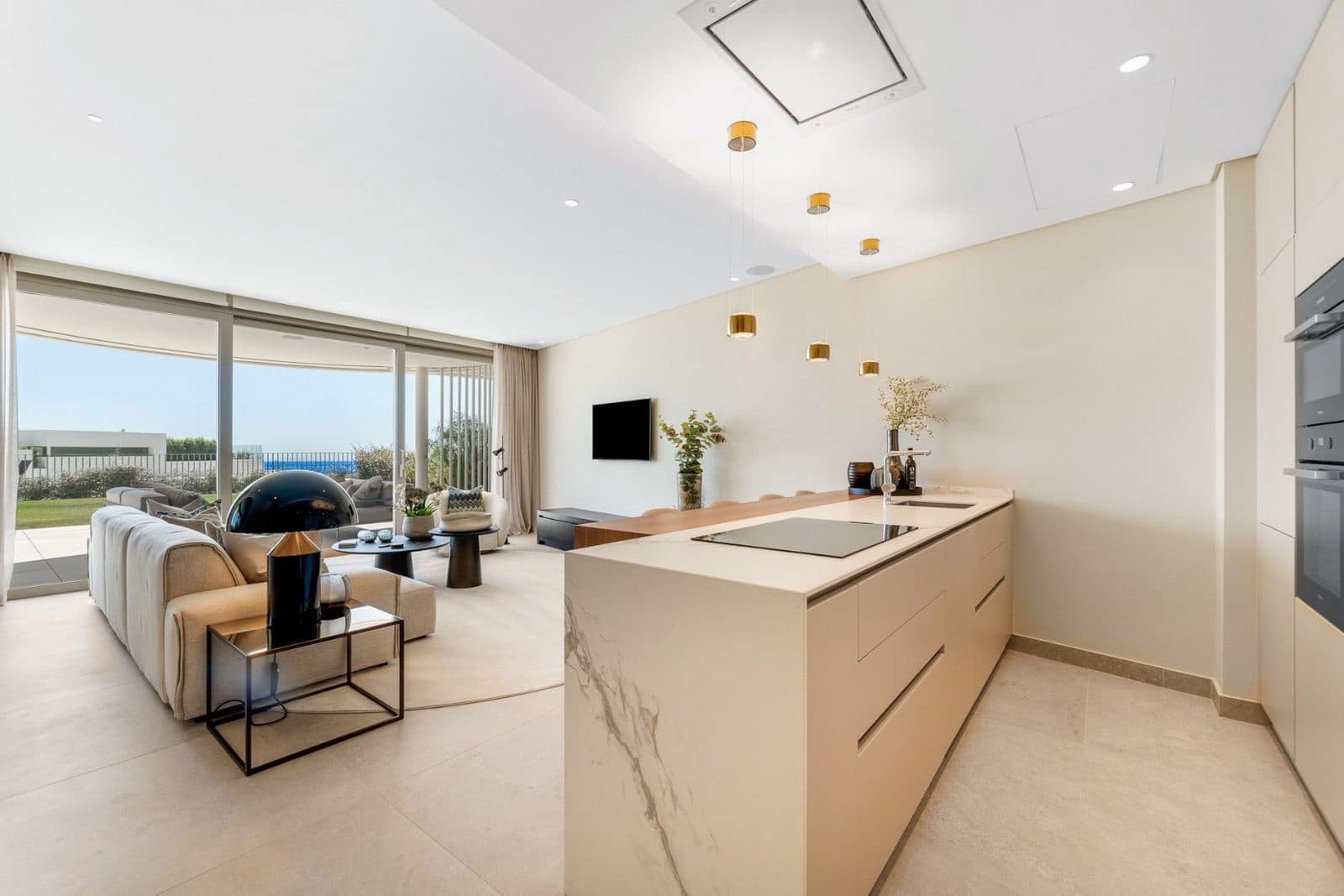 2 soveværelse Lejlighed til salg i Benahavis - € 1.695.000 (Ref: 10097740)