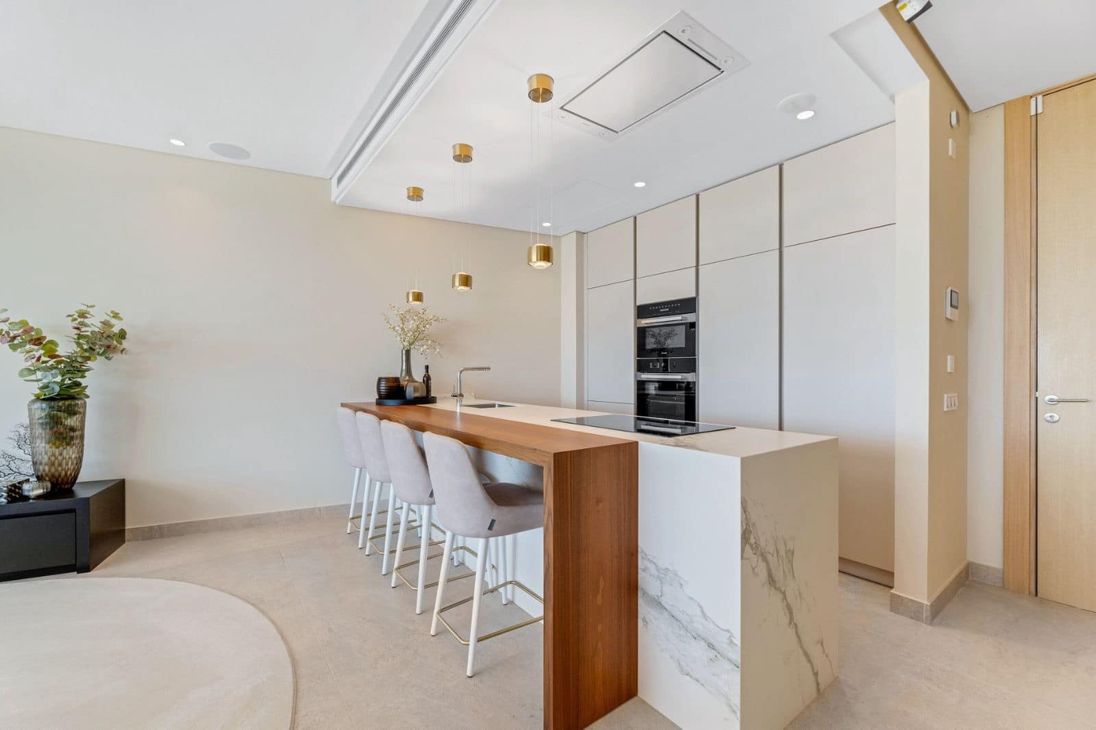 2 soveværelse Lejlighed til salg i Benahavis - € 1.695.000 (Ref: 10097740)