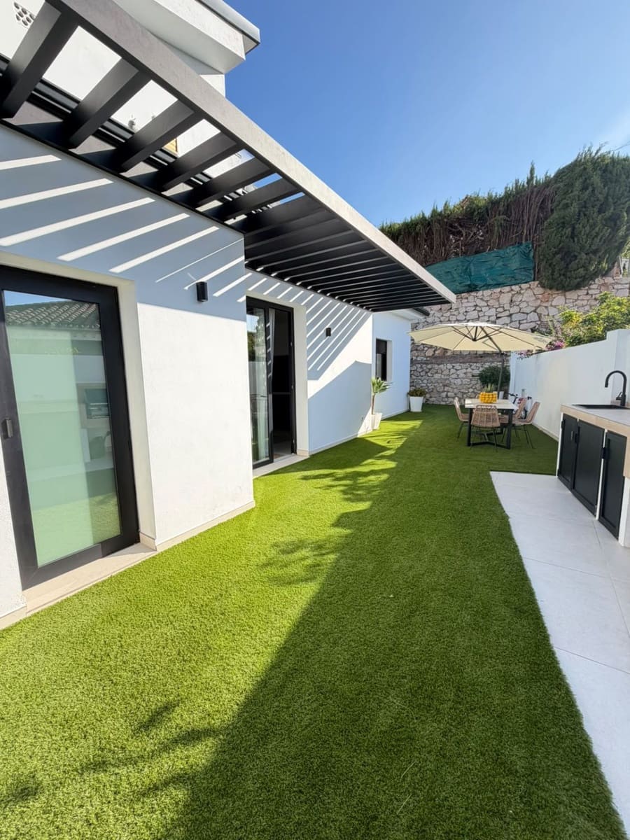 5 makuuhuone Huvila myytävänä paikassa Arroyo de la Miel - 1 275 000 € (Ref: 10097752)