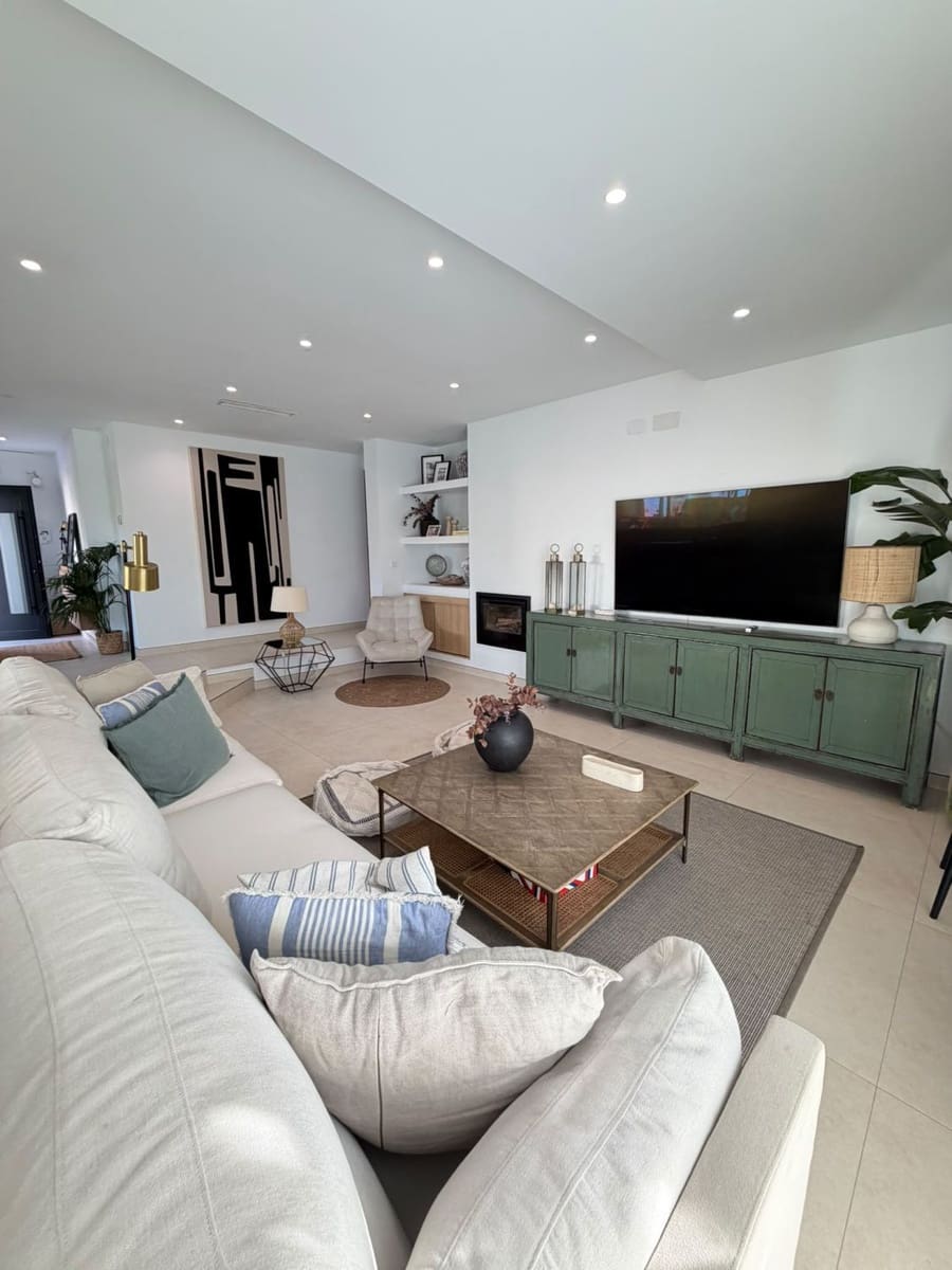 5 makuuhuone Huvila myytävänä paikassa Arroyo de la Miel - 1 275 000 € (Ref: 10097752)