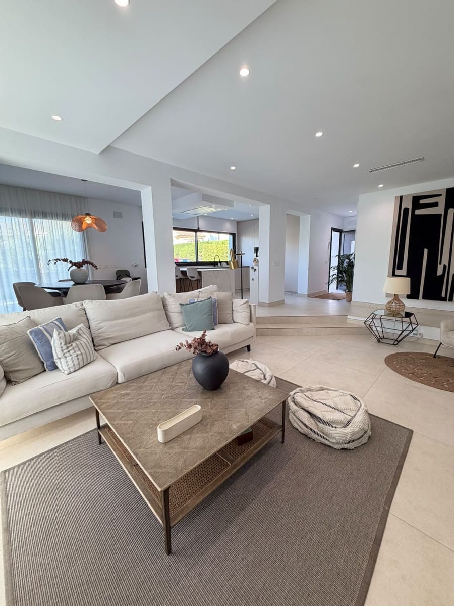 5 makuuhuone Huvila myytävänä paikassa Arroyo de la Miel - 1 275 000 € (Ref: 10097752)
