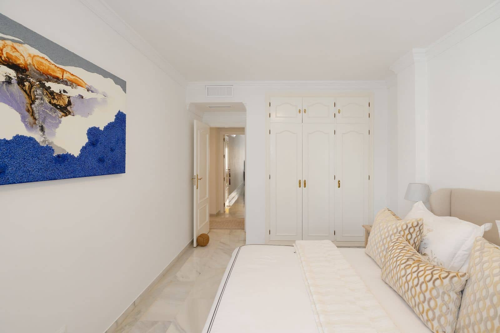 4 slaapkamer Appartement te koop in Marbella - € 1.090.000 (Ref: 10097755)