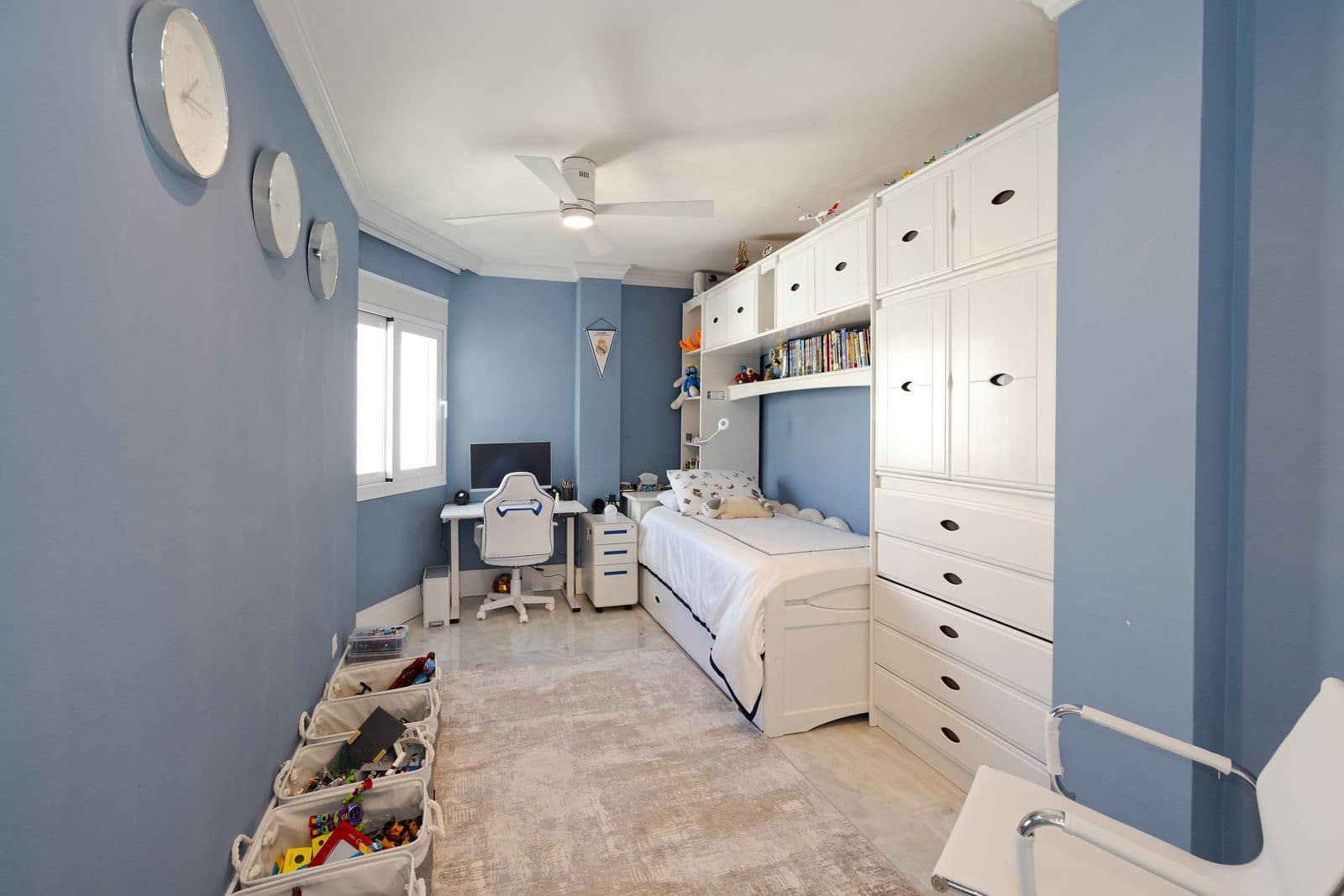 4 slaapkamer Appartement te koop in Marbella - € 1.090.000 (Ref: 10097755)