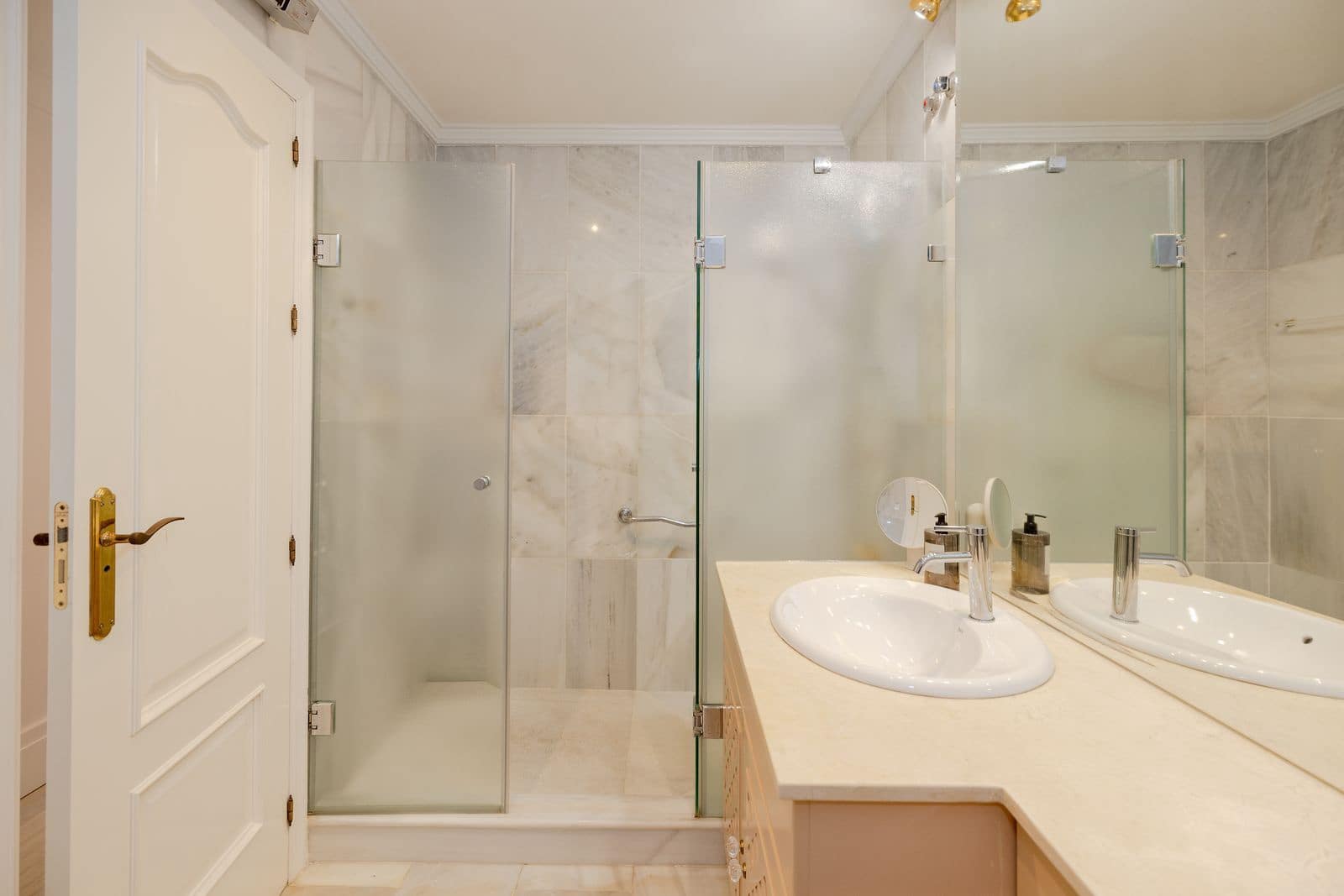 4 slaapkamer Appartement te koop in Marbella - € 1.090.000 (Ref: 10097755)