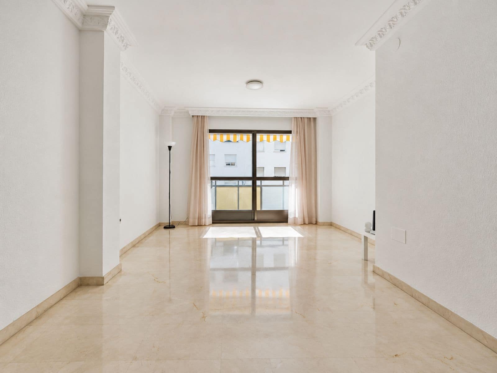 3 sypialnia Apartament na sprzedaż w Estepona - 339 500 € (Ref: 10097756)