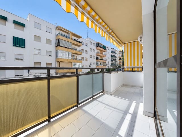 3 sypialnia Apartament na sprzedaż w Estepona - 339 500 € (Ref: 10097756)