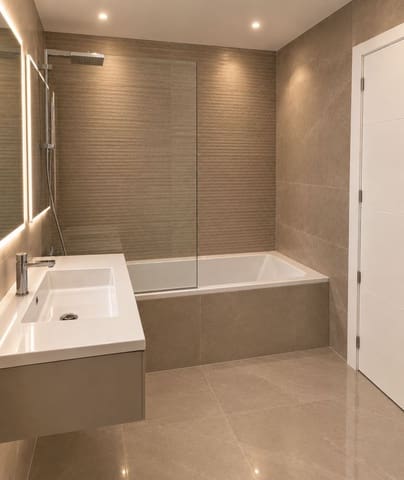 2 chambre Appartement à vendre à Estepona - 624 800 € (Ref: 10097760)