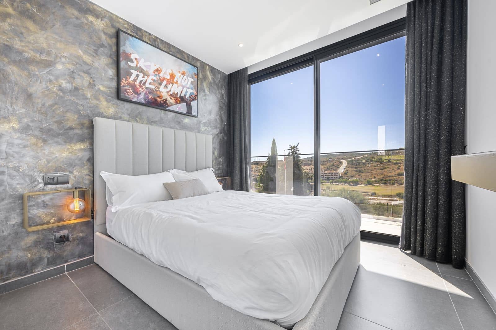 3 sovrum Villa till salu i Estepona - 1 370 000 € (Ref: 10097761)