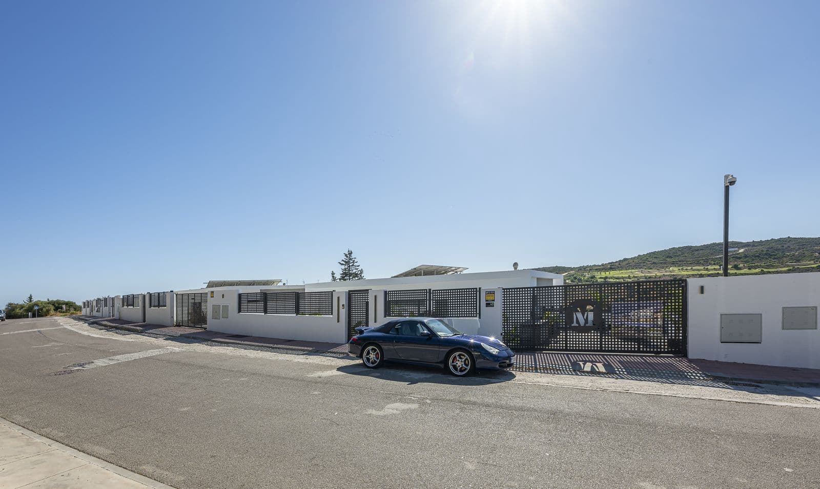 3 sovrum Villa till salu i Estepona - 1 370 000 € (Ref: 10097761)