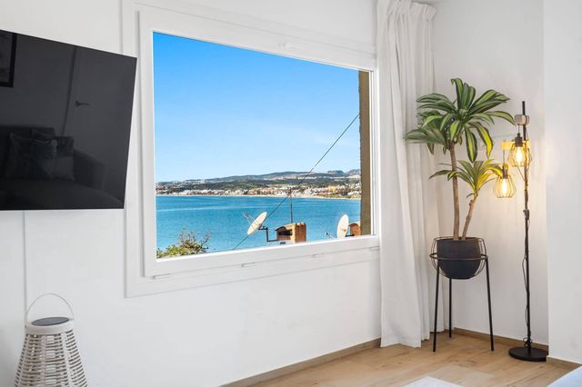 2 slaapkamer Appartement te koop in Estepona - € 444.000 (Ref: 10097762)