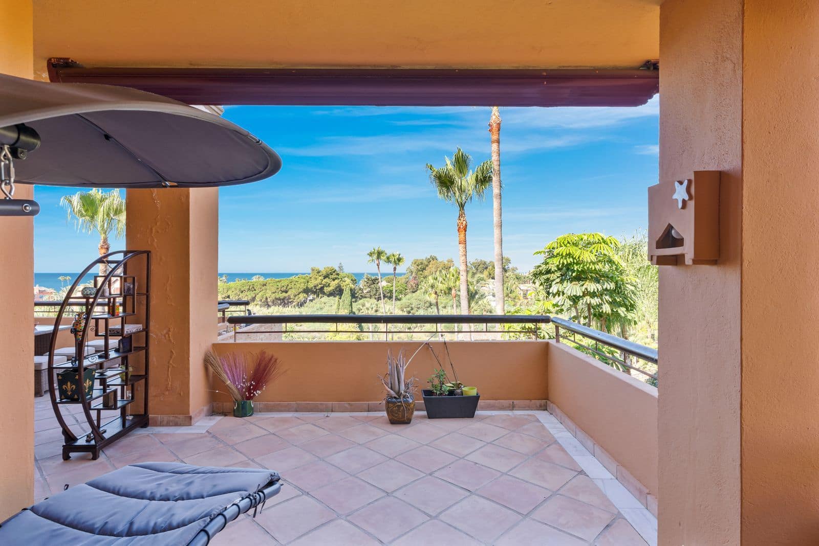 3 soveværelse Lejlighed til salg i Bahia de Marbella - € 1.200.000 (Ref: 10097763)