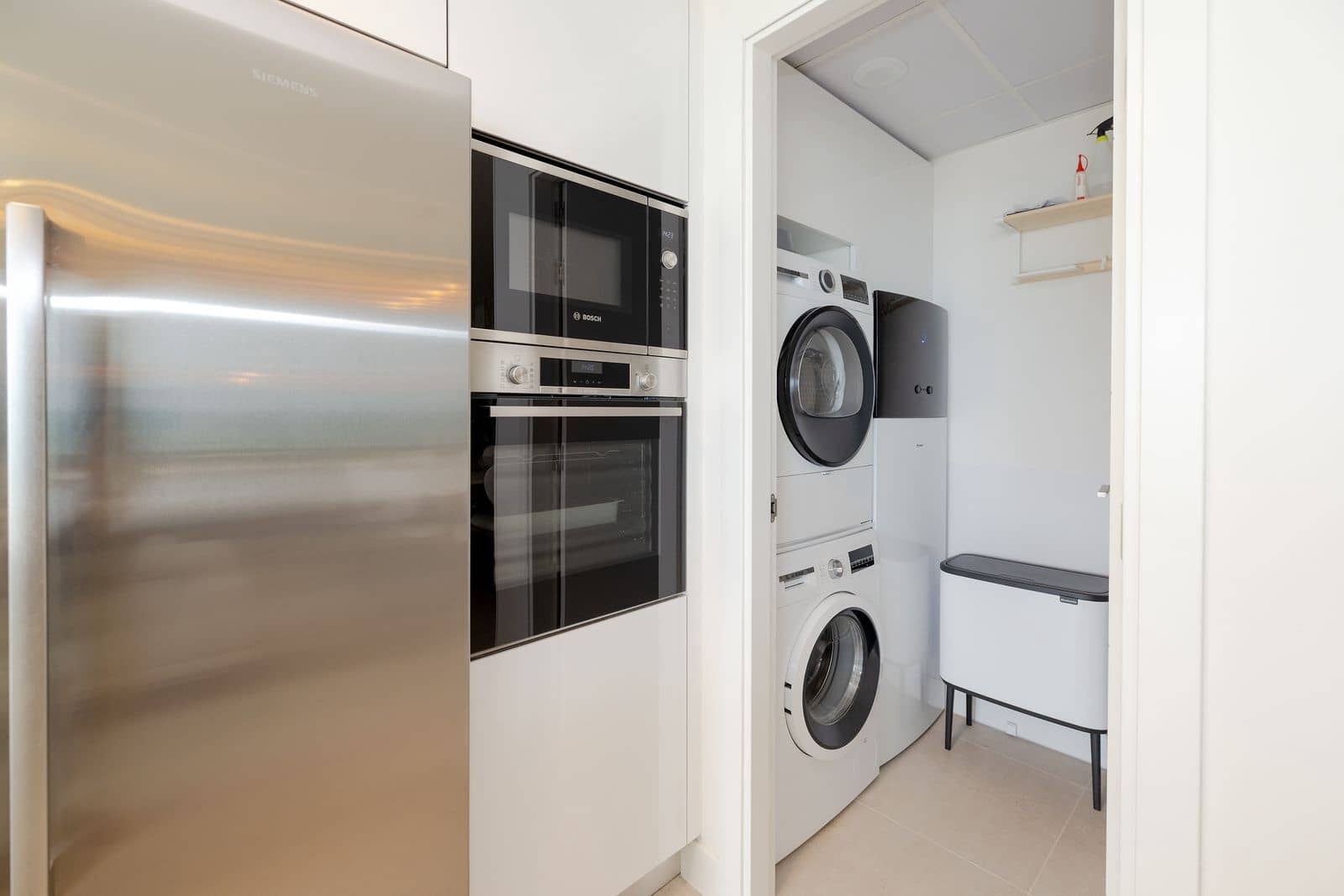 Apartamento de 2 habitaciones en Torremolinos en venta - 1.180.000 € (Ref: 10097765)