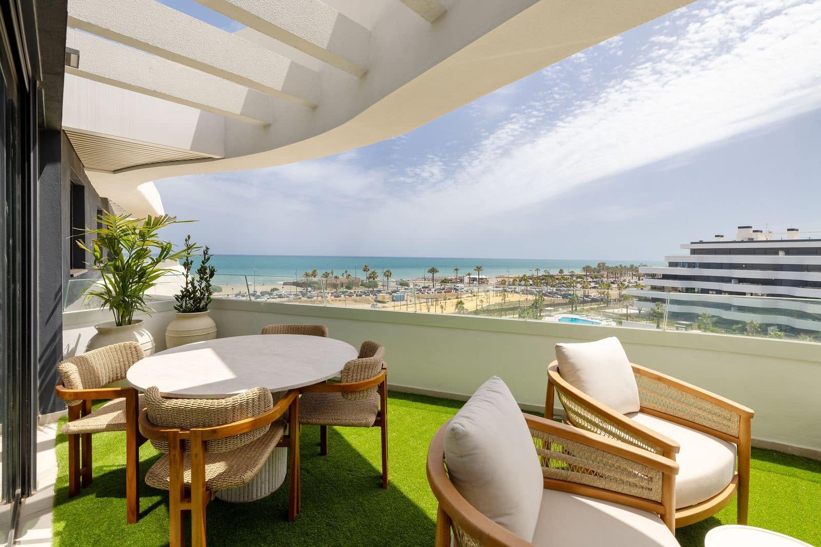 Apartamento de 2 habitaciones en Torremolinos en venta - 1.180.000 € (Ref: 10097765)