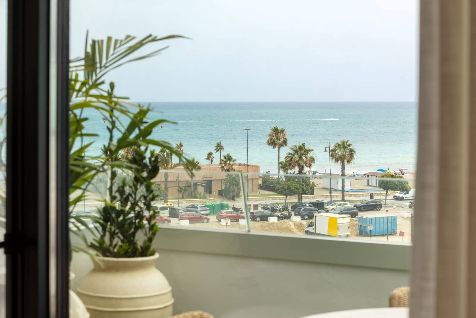 Apartamento de 2 habitaciones en Torremolinos en venta - 1.180.000 € (Ref: 10097765)