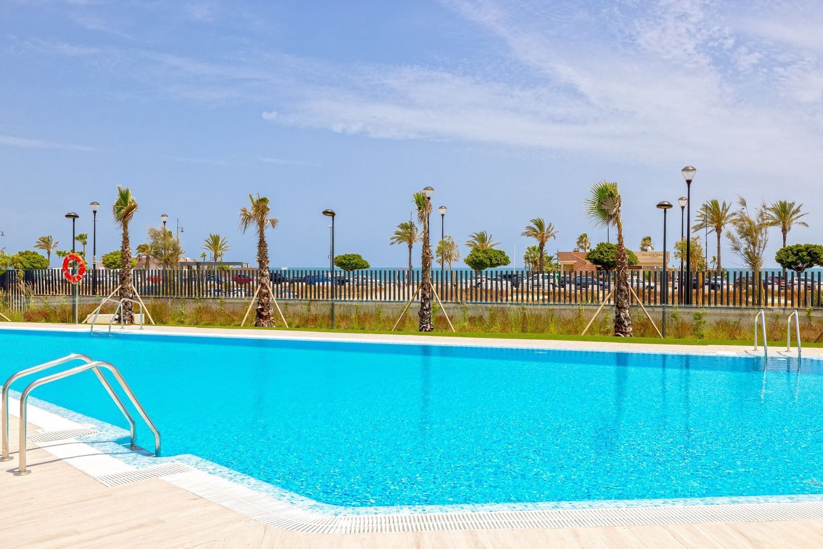 Apartamento de 2 habitaciones en Torremolinos en venta - 1.180.000 € (Ref: 10097765)