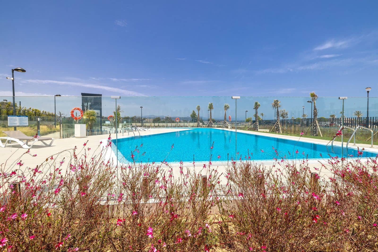 Apartamento de 2 habitaciones en Torremolinos en venta - 1.180.000 € (Ref: 10097765)