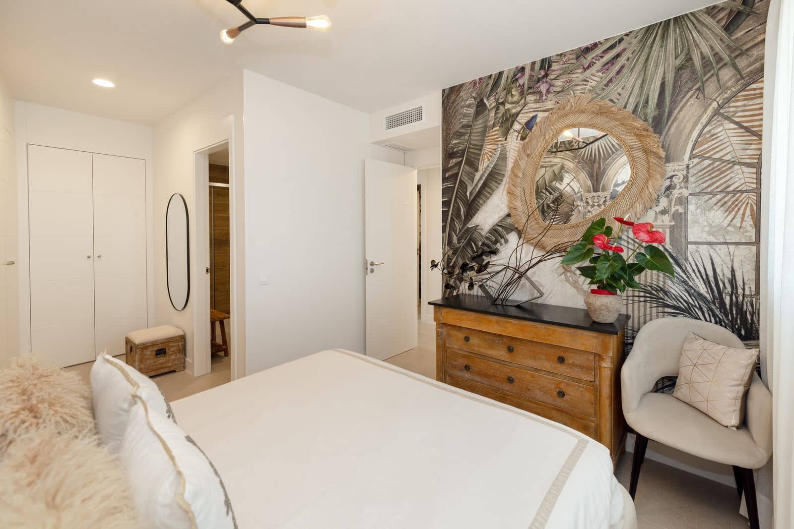Apartamento de 2 habitaciones en Torremolinos en venta - 1.180.000 € (Ref: 10097765)