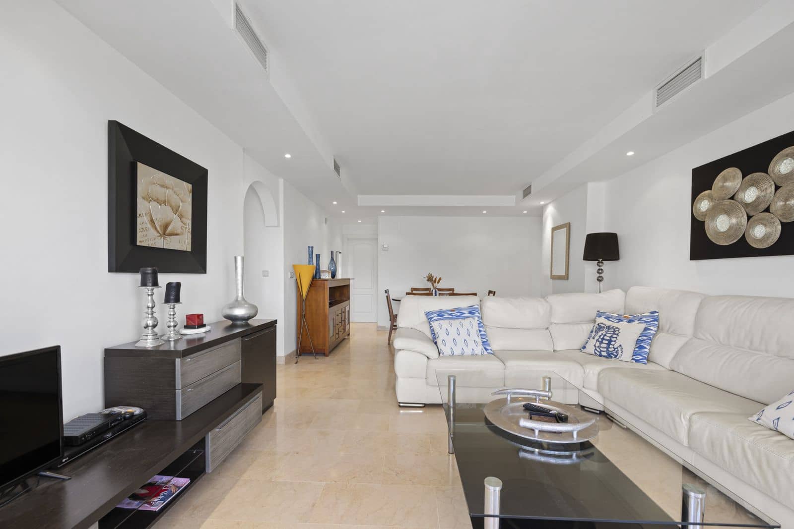 4 soverom Leilighet til salgs i Golden Mile med svømmebasseng garasje - € 945 000 (Ref: 10097766)