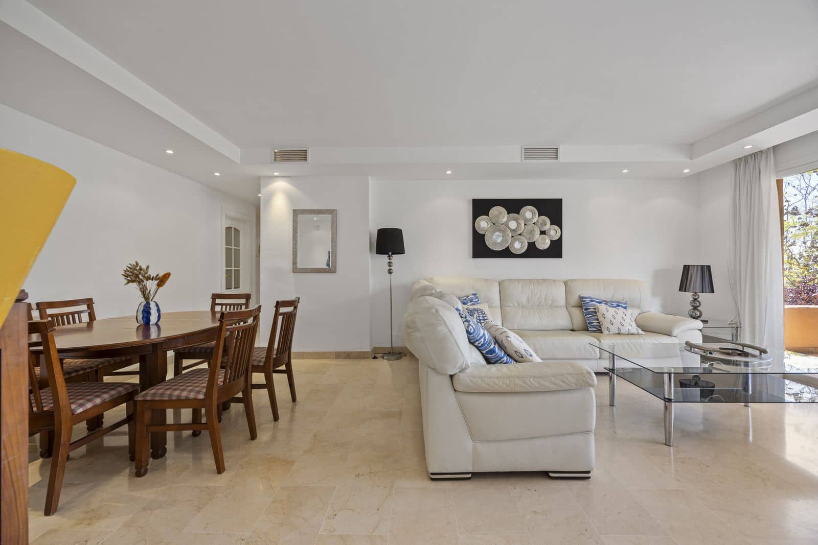 4 soverom Leilighet til salgs i Golden Mile med svømmebasseng garasje - € 945 000 (Ref: 10097766)