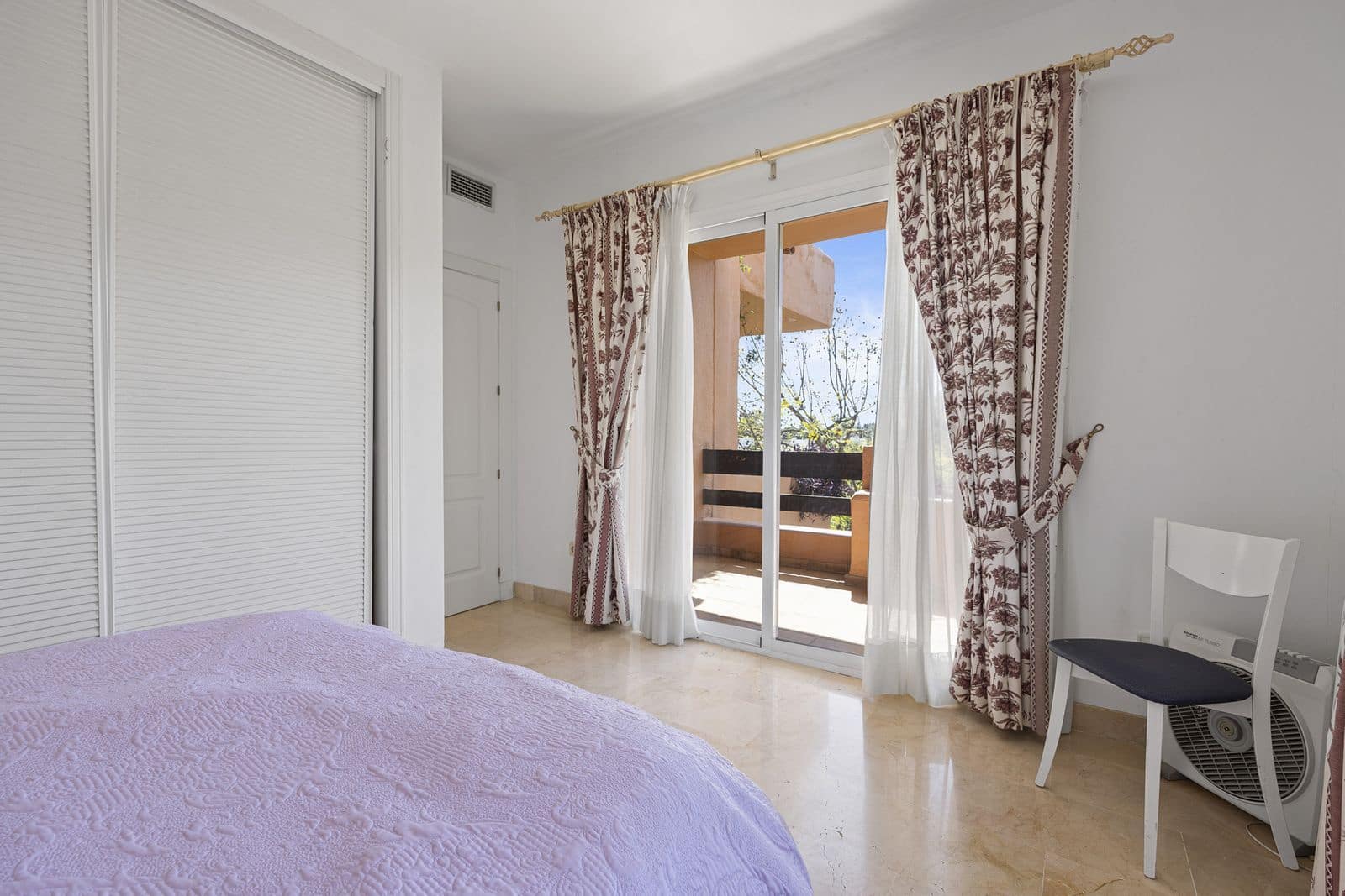 4 soverom Leilighet til salgs i Golden Mile med svømmebasseng garasje - € 945 000 (Ref: 10097766)