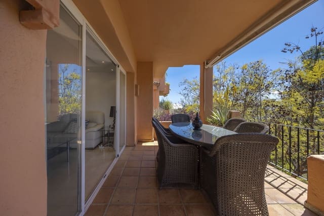 4 soverom Leilighet til salgs i Golden Mile, Marbella med svømmebasseng garasje - € 945 000 (Ref: 10097766)