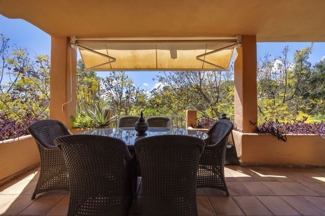 4 soverom Leilighet til salgs i Golden Mile, Marbella med svømmebasseng garasje - € 945 000 (Ref: 10097766)