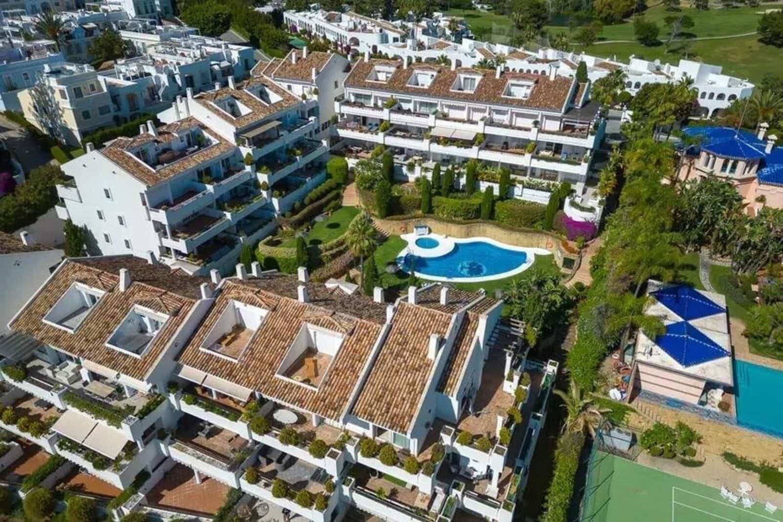2 chambre Appartement à vendre à Nueva Andalucia - 737 000 € (Ref: 10097767)