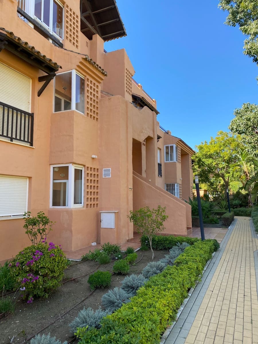 2 slaapkamer Penthouse te koop in Casares - € 360.000 (Ref: 10097768)