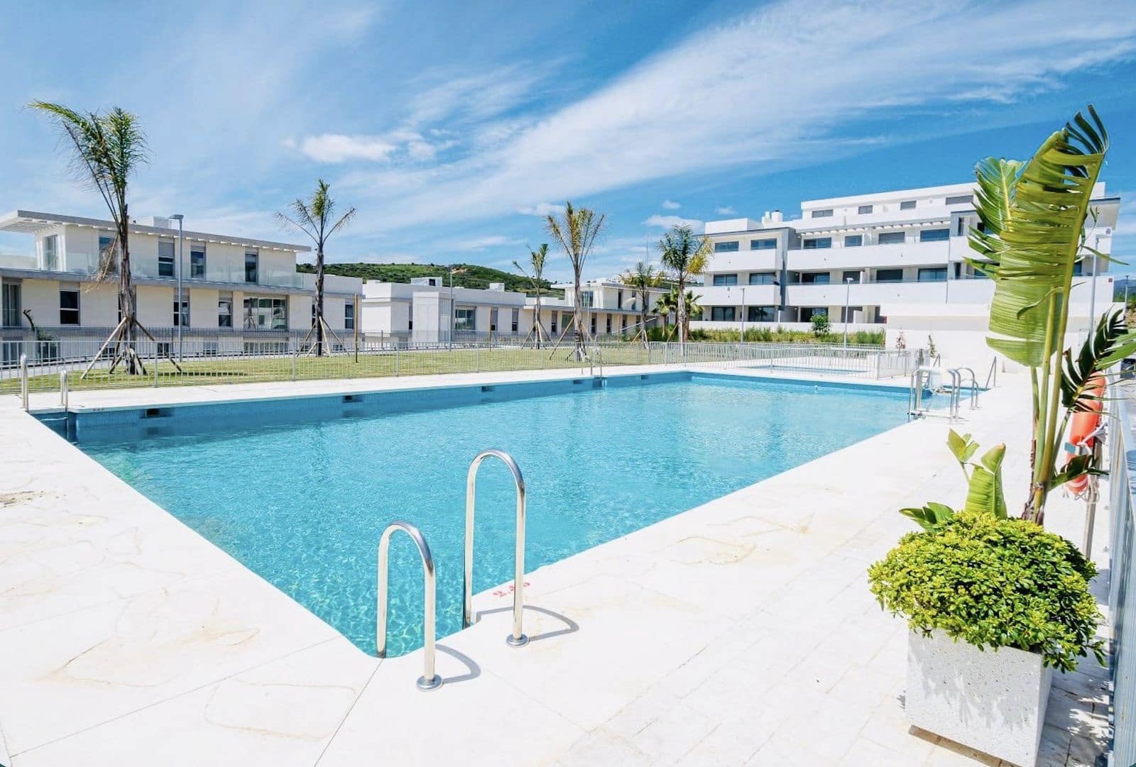 3 makuuhuone Huoneisto myytävänä paikassa Casares - 485 000 € (Ref: 10097769)
