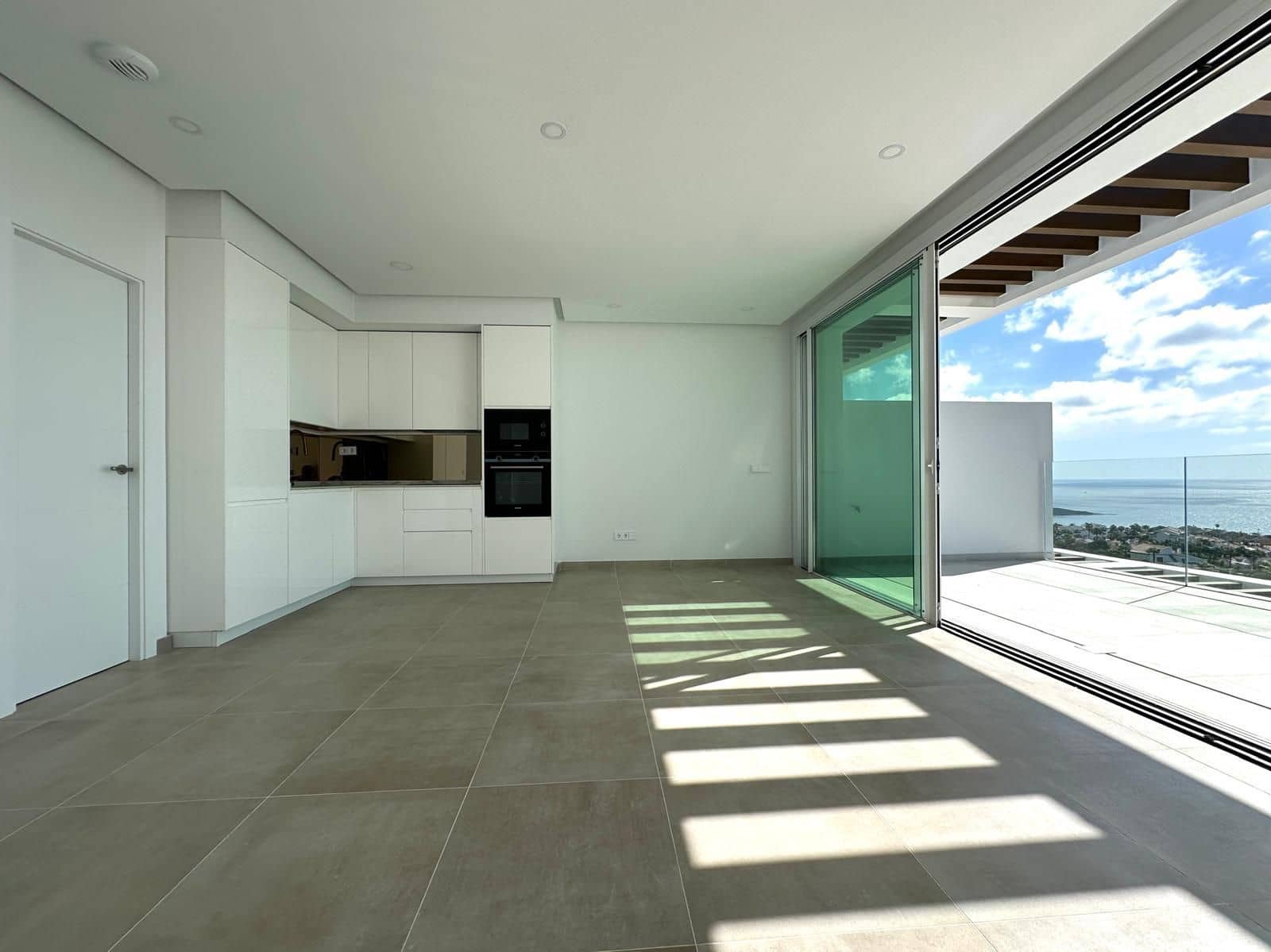 Apartamento de 2 habitaciones en La Alcaidesa en venta - 499.000 € (Ref: 10097771)