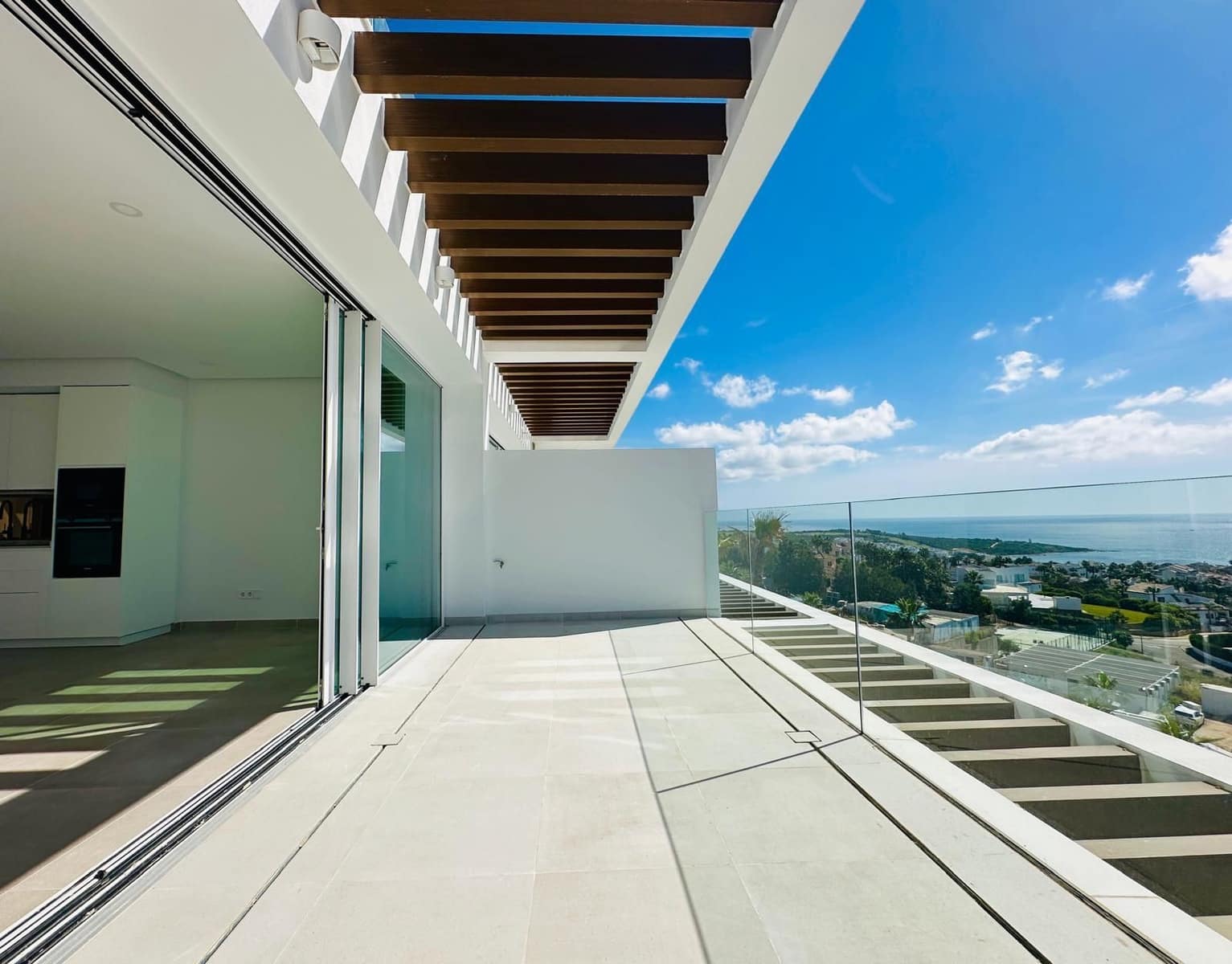 Apartamento de 2 habitaciones en La Alcaidesa en venta - 499.000 € (Ref: 10097771)
