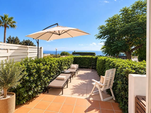2 chambre Maison de Ville à vendre à La Duquesa / Puerto de la Duquesa, Manilva - 340 000 € (Ref: 10097773)