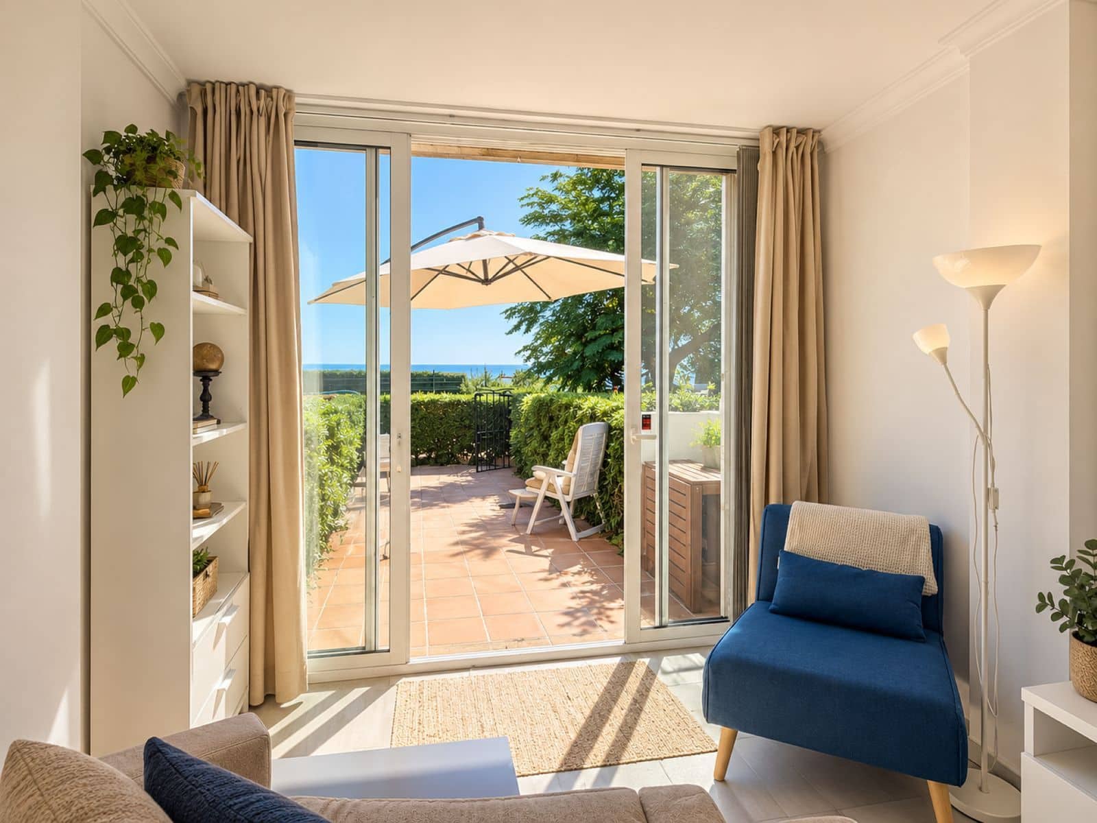 2 chambre Maison de Ville à vendre à La Duquesa / Puerto de la Duquesa - 340 000 € (Ref: 10097773)