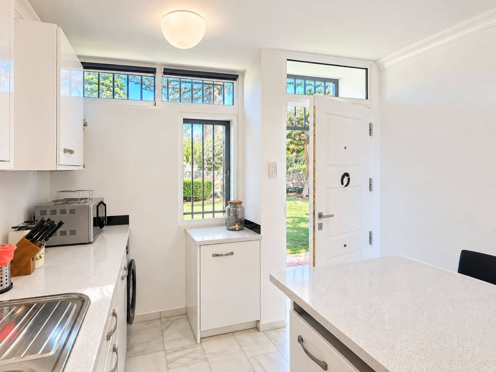 2 chambre Maison de Ville à vendre à La Duquesa / Puerto de la Duquesa - 340 000 € (Ref: 10097773)
