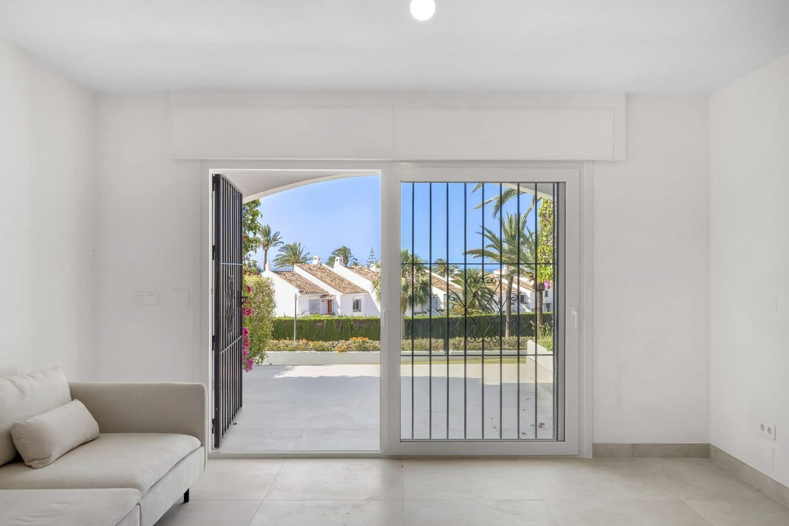 3 camera da letto Appartamento in vendita in Nueva Andalucia con piscina garage - 840.000 € (Rif: 10097775)