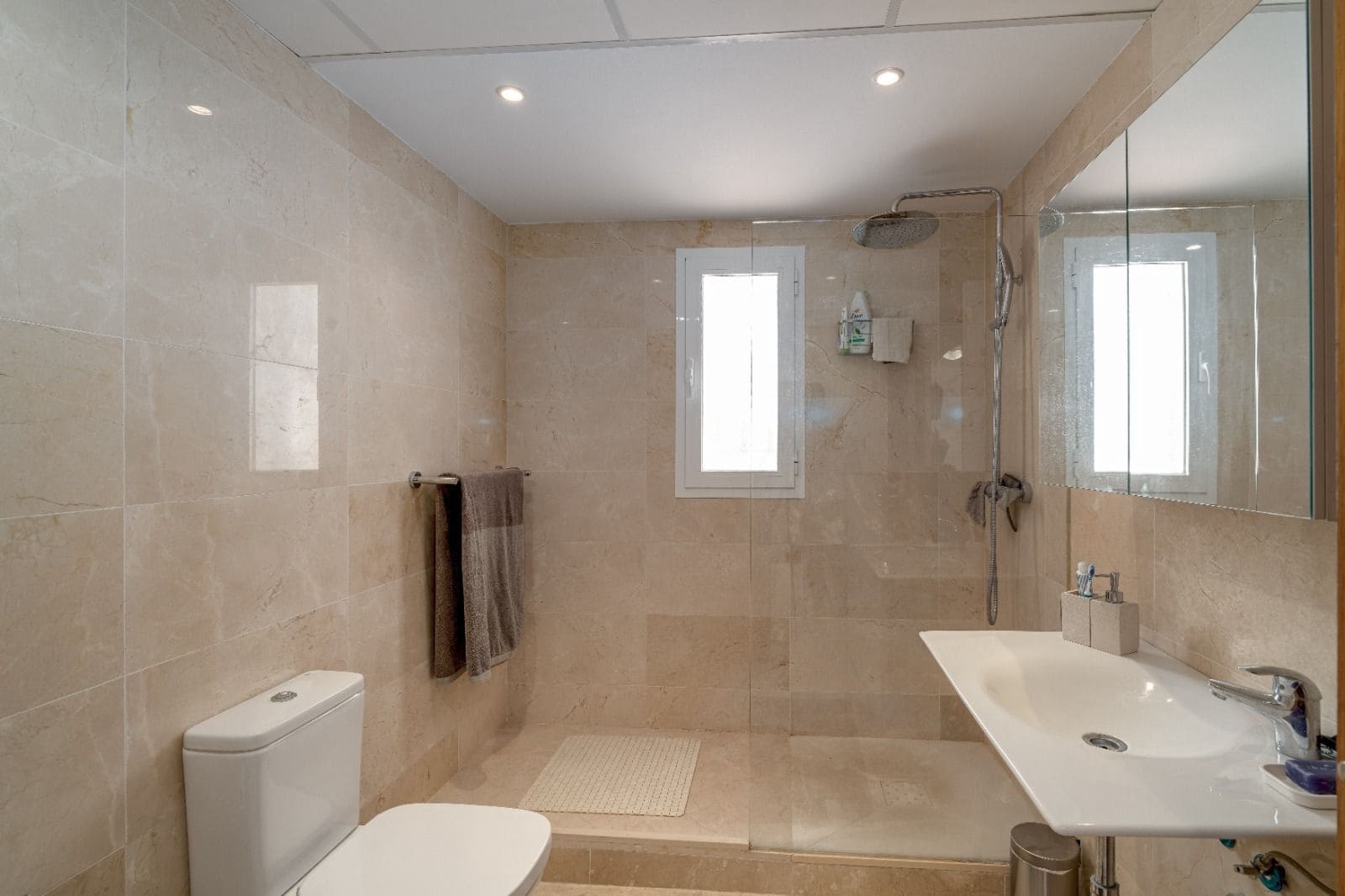 3 quarto Apartamento para venda em La Mairena - 450 000 € (Ref: 10097777)