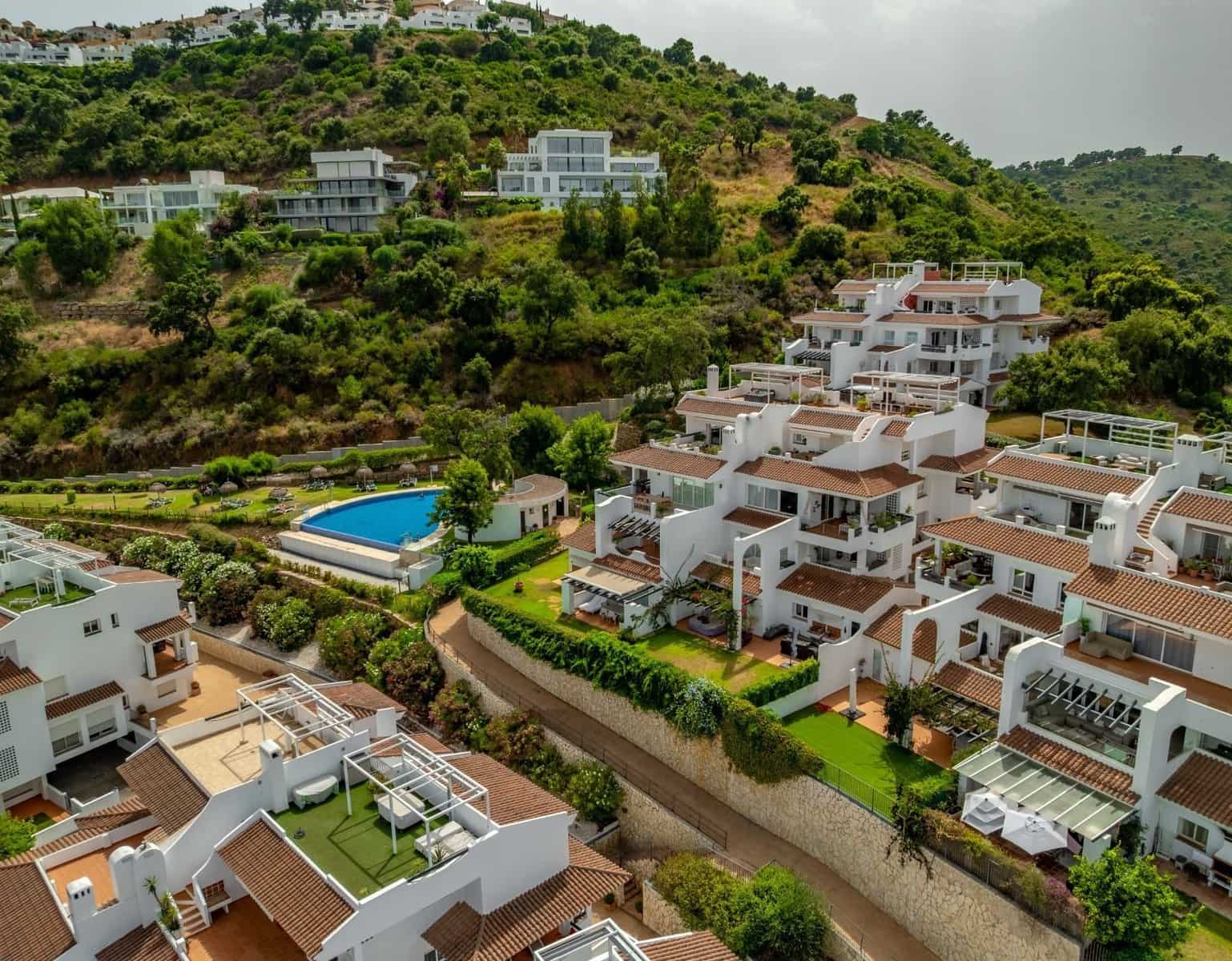 3 quarto Apartamento para venda em La Mairena - 450 000 € (Ref: 10097777)