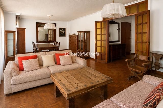 4 soveværelse Lejlighed til salg i Málaga by - € 430.000 (Ref: 10097778)