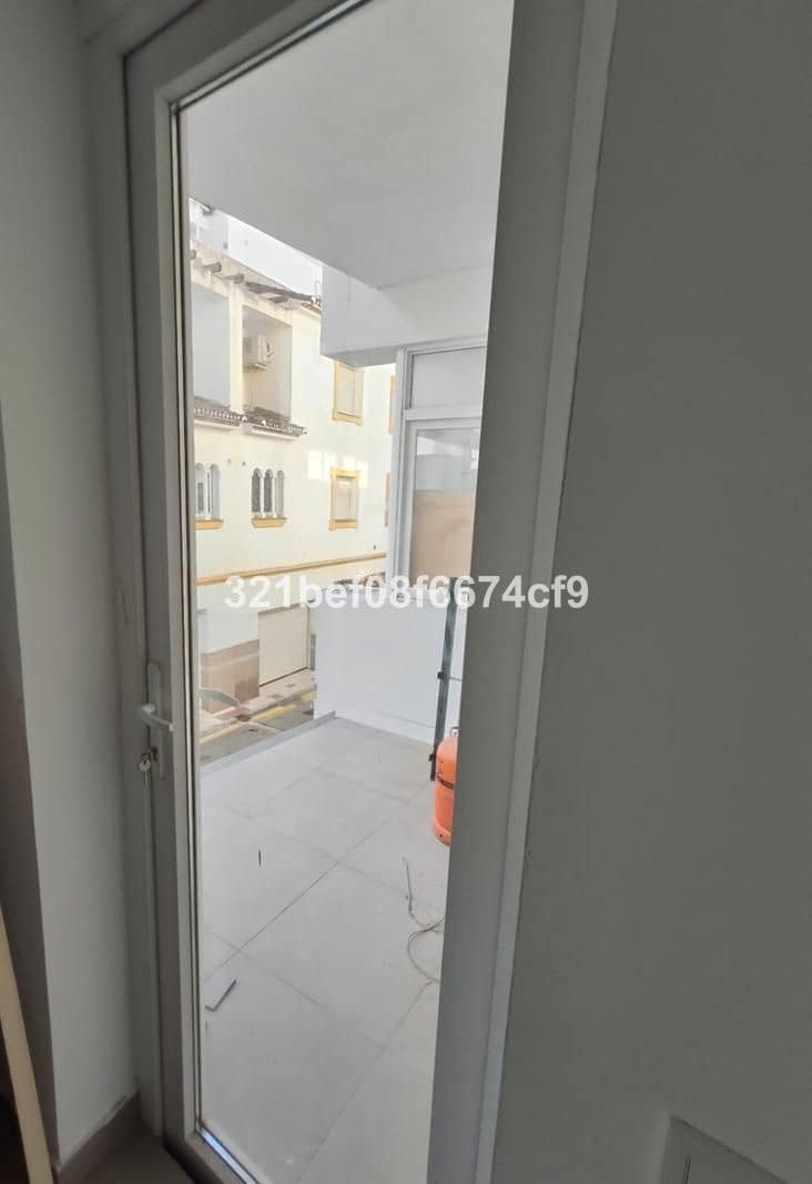 3 makuuhuone Omakotitalo myytävänä paikassa Estepona - 742 500 € (Ref: 10097779)