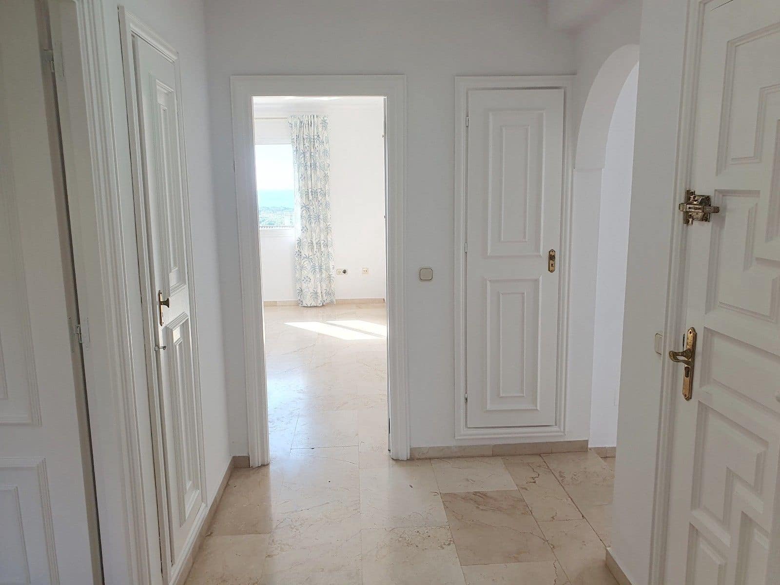Ático de 2 habitaciones en El Paraiso en venta - 495.000 € (Ref: 10097780)
