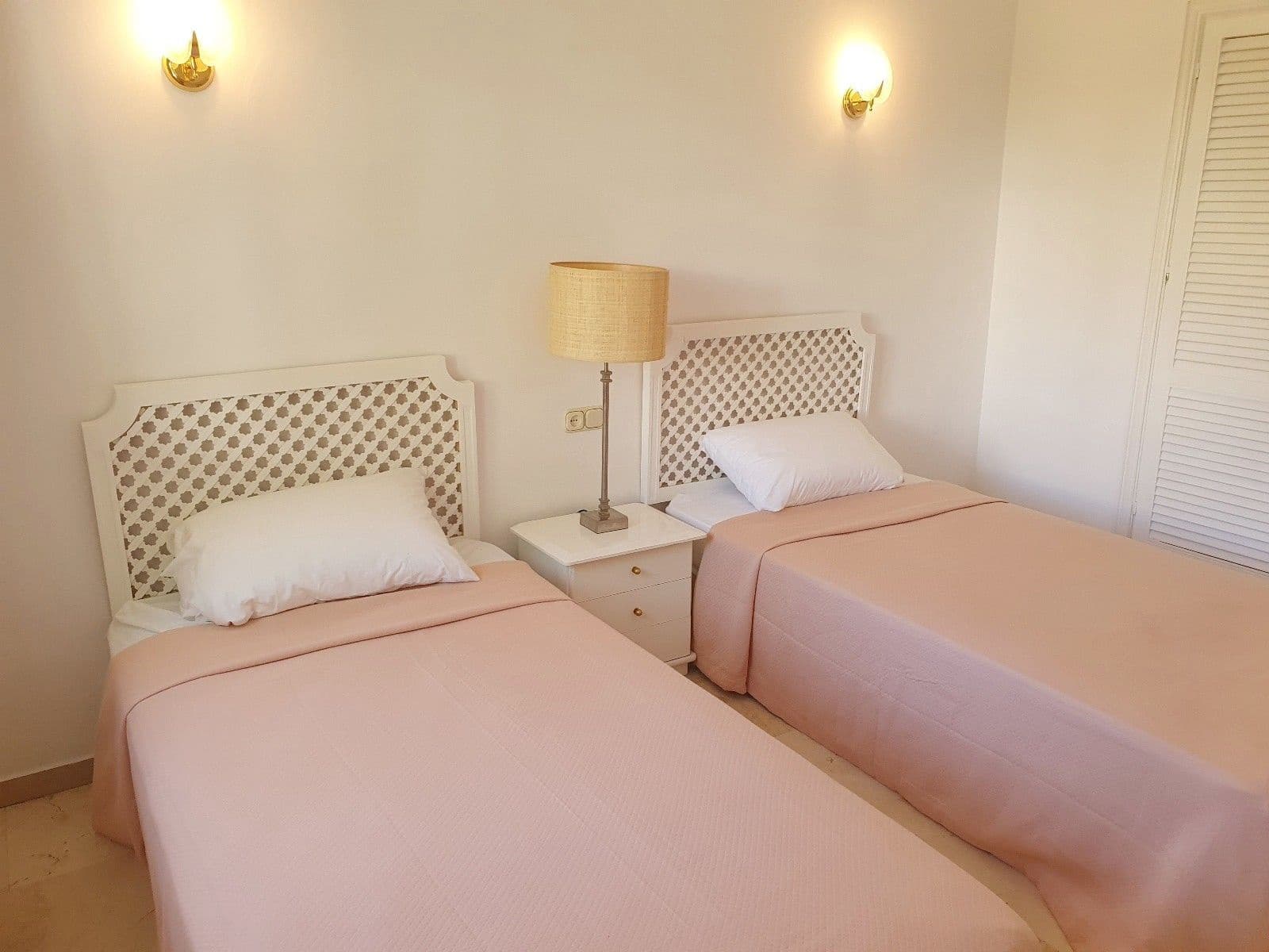 Ático de 2 habitaciones en El Paraiso en venta - 495.000 € (Ref: 10097780)