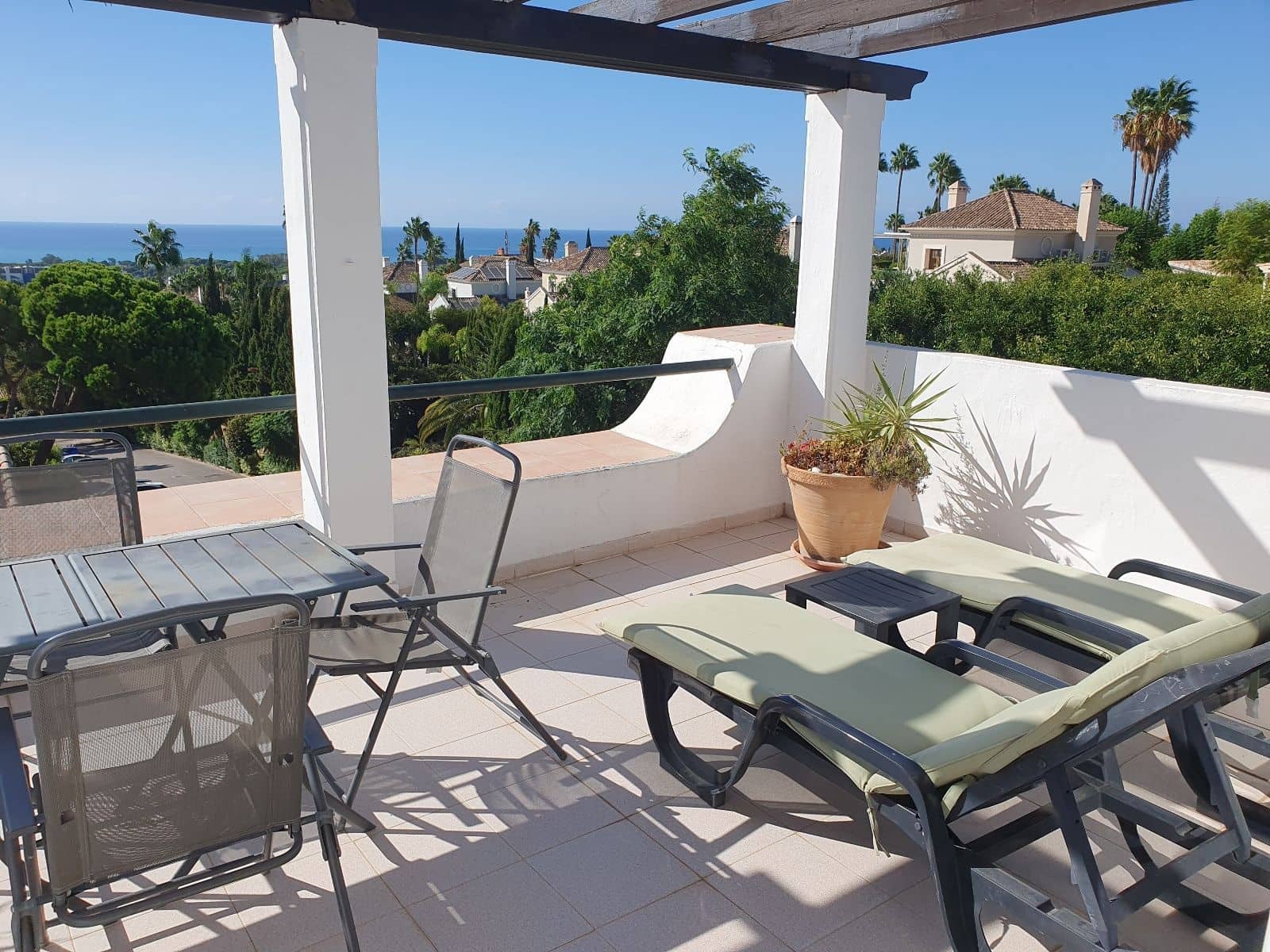 Ático de 2 habitaciones en El Paraiso en venta - 495.000 € (Ref: 10097780)