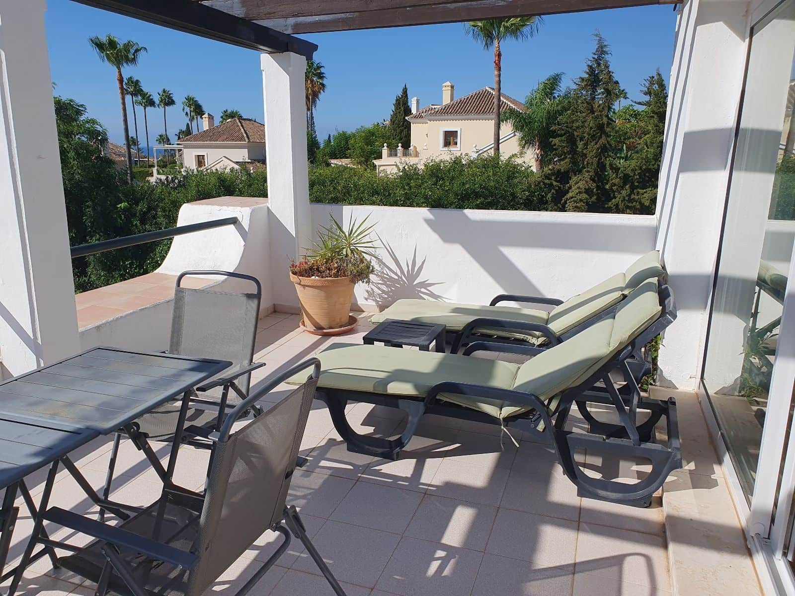 Ático de 2 habitaciones en El Paraiso en venta - 495.000 € (Ref: 10097780)