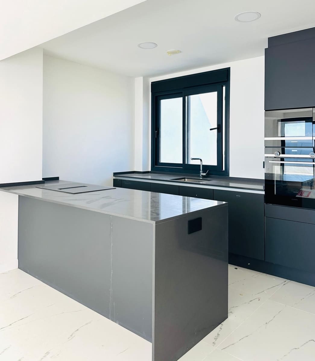 3 bedroom Penthouse for sale in Casares - € 799,000 (Ref: 10097783)