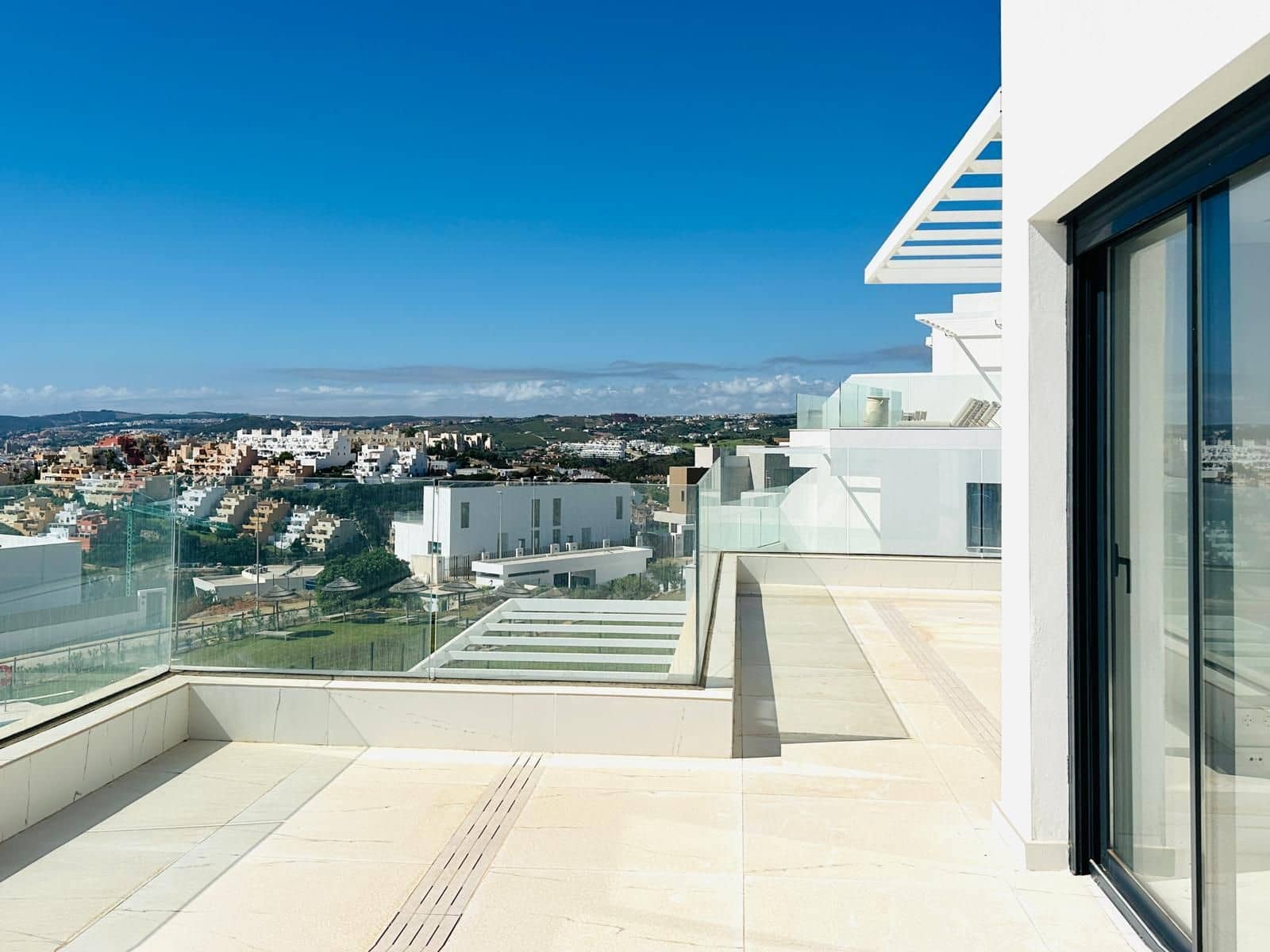 3 bedroom Penthouse for sale in Casares - € 799,000 (Ref: 10097783)